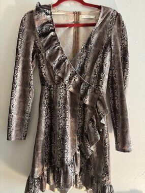 Idem ditto Women's Long Sleeve Ruffled Snake-Print size small